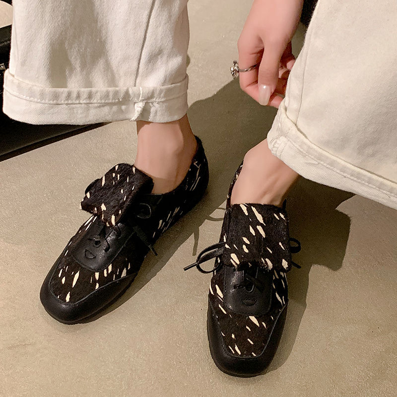 Ciara Suede Sneakers